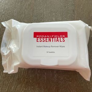 Rodan&Fields Instant Makeup Remover Wipes